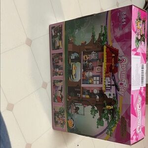 Treehouse Building Set - Pink and Brown Kids Construction Toy